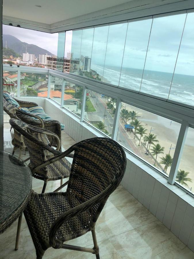 Mongagua Com Vista Para O Mar Pe Na Areia Экстерьер фото