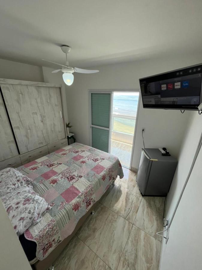 Mongagua Com Vista Para O Mar Pe Na Areia Экстерьер фото