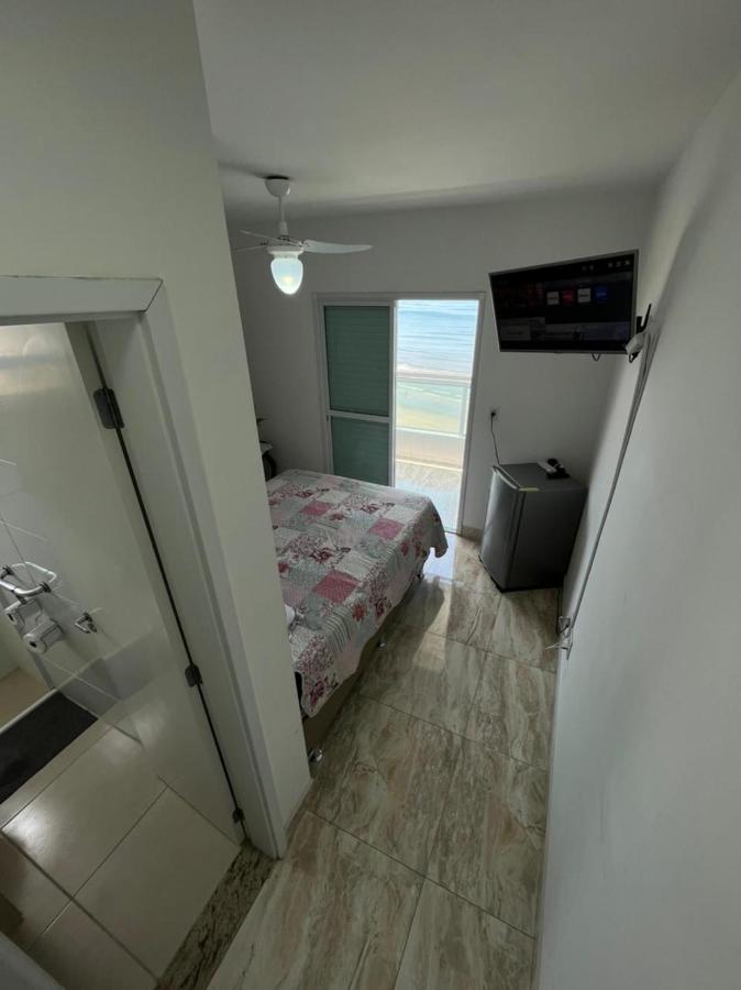 Mongagua Com Vista Para O Mar Pe Na Areia Экстерьер фото